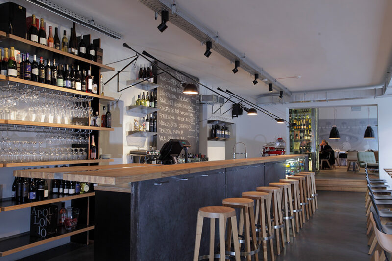 拉脱维亚酒吧餐厅