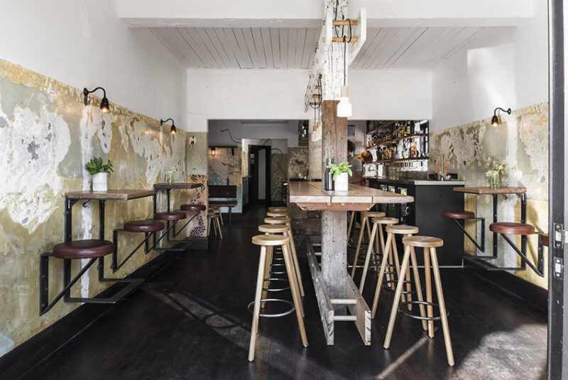 墨尔本LOFT风格 Nelson酒吧