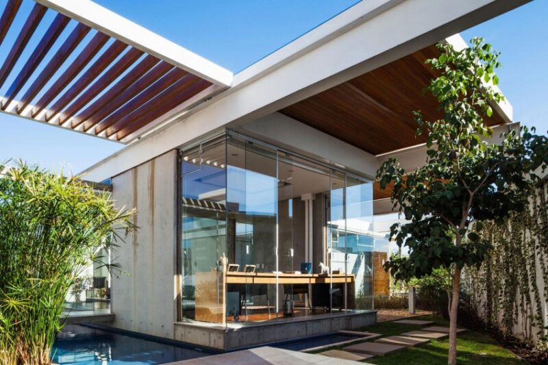 流动光影的景观别墅