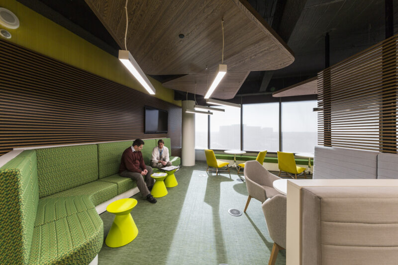 City West Water 商务休闲办公室设计