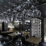 西班牙时尚Alma Negra红酒吧设计