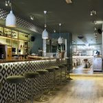 荷兰法国风情的Toujours酒馆