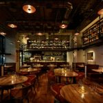 东京工业风日式烧烤店