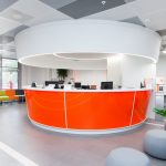 现代多彩银行办公室设计