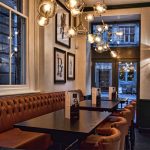 英国怀旧氛围的餐饮空间