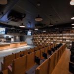 波兰工业风多功能烹饪学院设计