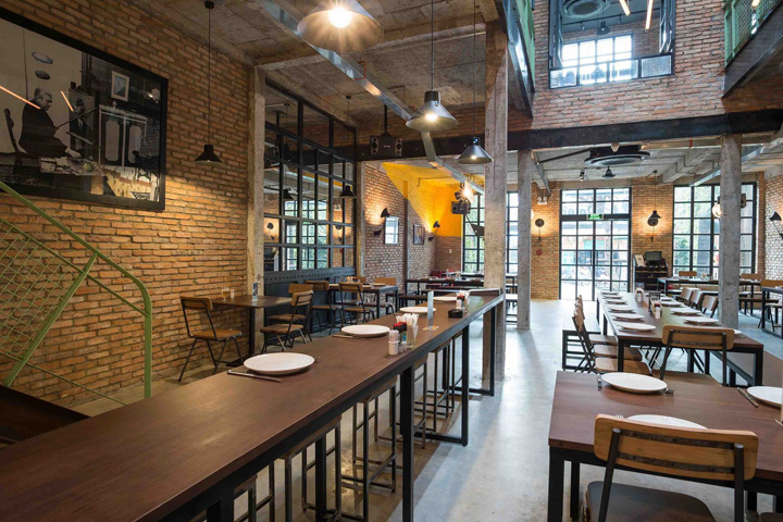 商业空间，餐饮空间，国外餐厅设计，工业风格餐厅，主题餐厅