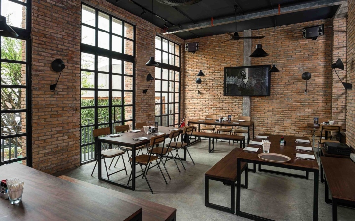 商业空间，餐饮空间，国外餐厅设计，工业风格餐厅，主题餐厅