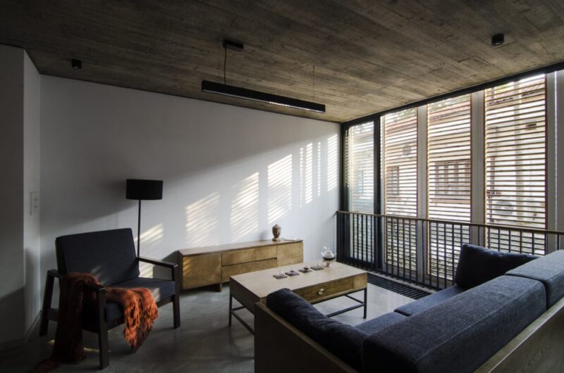 越南河内巨型百叶窗度假屋设计