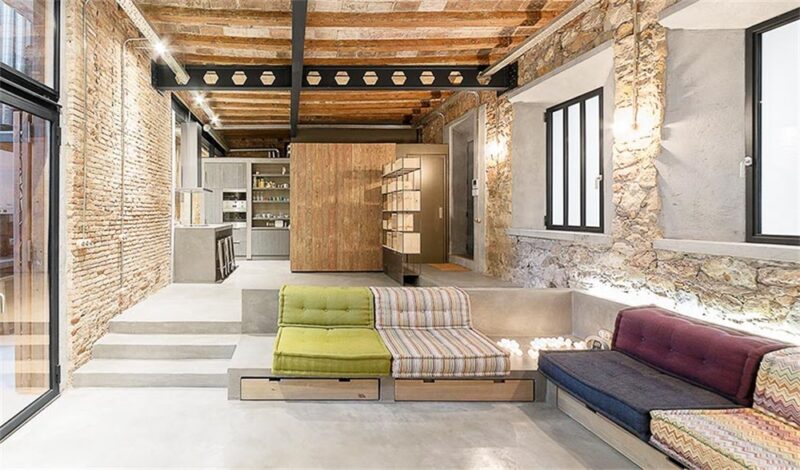 西班牙工业风阁楼设计