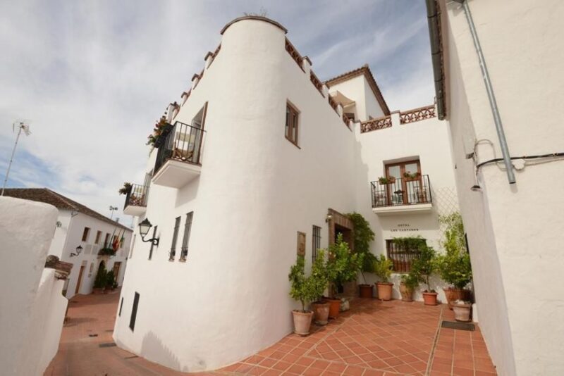 西班牙风情度假酒店设计