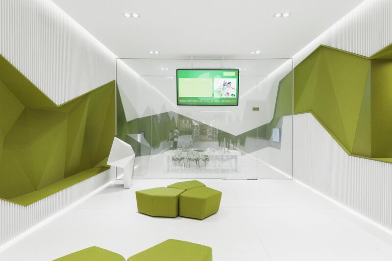 保加利亚未来数字化银行办公室设计