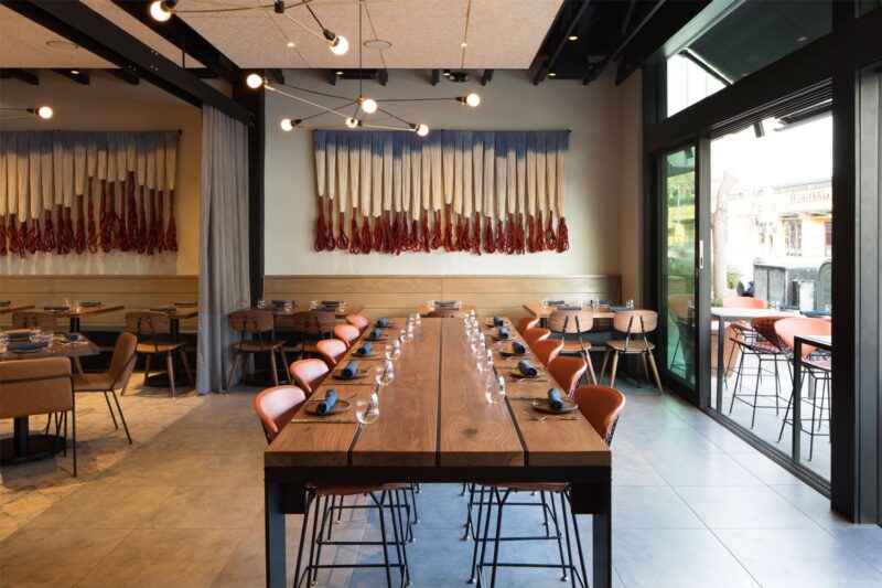 美国加州意大利风情酒吧餐厅设计