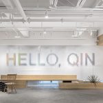 大小各异材质各异的盒子空间—重庆QIN沁集团办公室设计