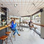 巴塞罗那 4 Latas餐馆酒吧