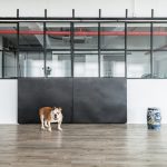 旧仓库大改造：香港loft工业风住家工作室设计