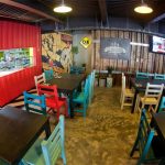 麦德林La Industria主题餐厅设计