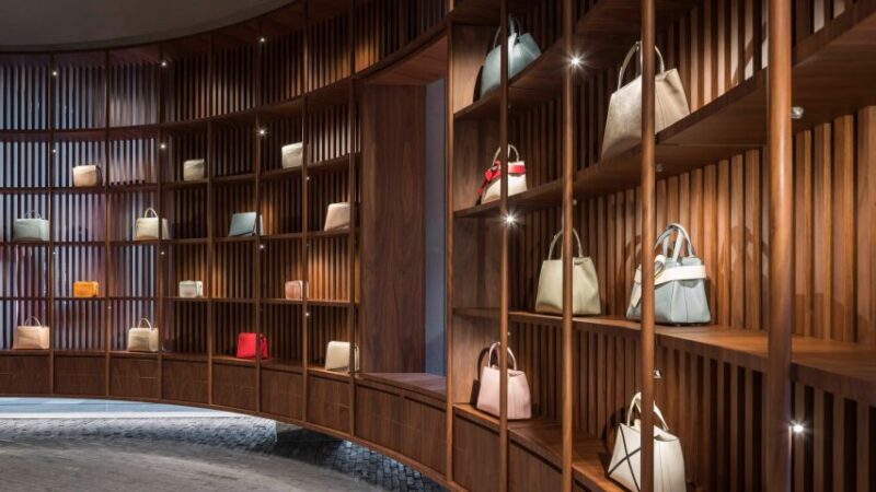 如恩设计：Valextra成都太古里旗舰店