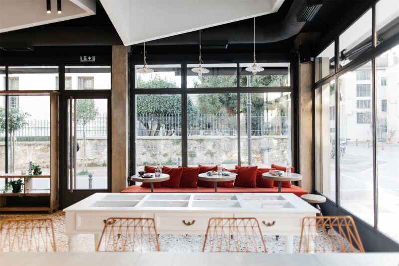 咖啡艺术的狂欢，希腊KOFI microroastery咖啡厅设计