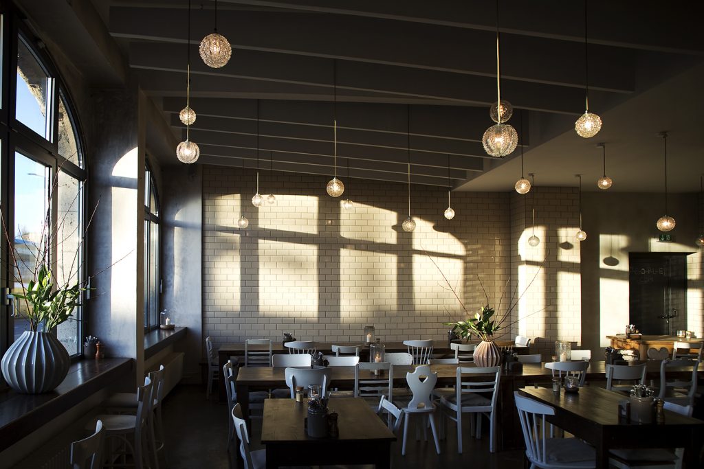 酒店空间，柏林酒店设计，建筑改造酒店设计，设计酒店，Michelberger Hotel,工厂改造酒店设计
