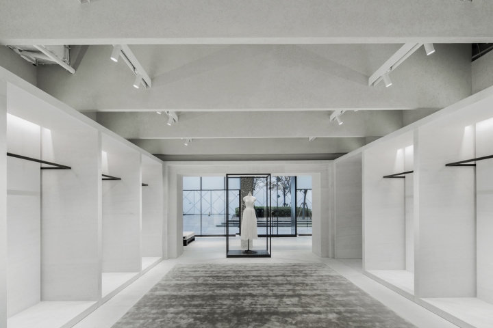 商业空间，高定婚纱店设计，旗舰店设计，极简主义设计，产品展厅设计