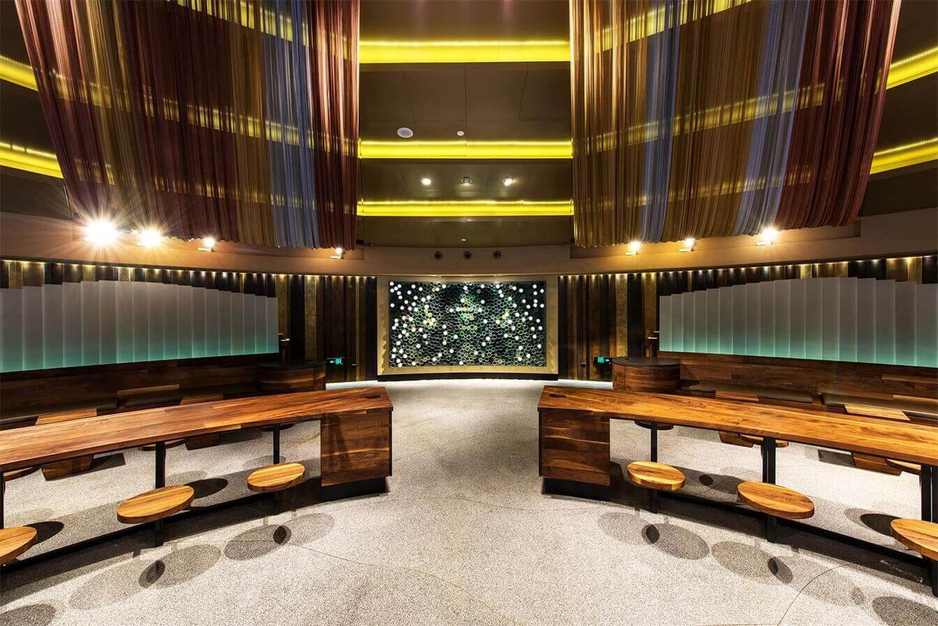 餐饮空间，星巴克设计，咖啡厅设计，星巴克上海迪士尼小镇店
