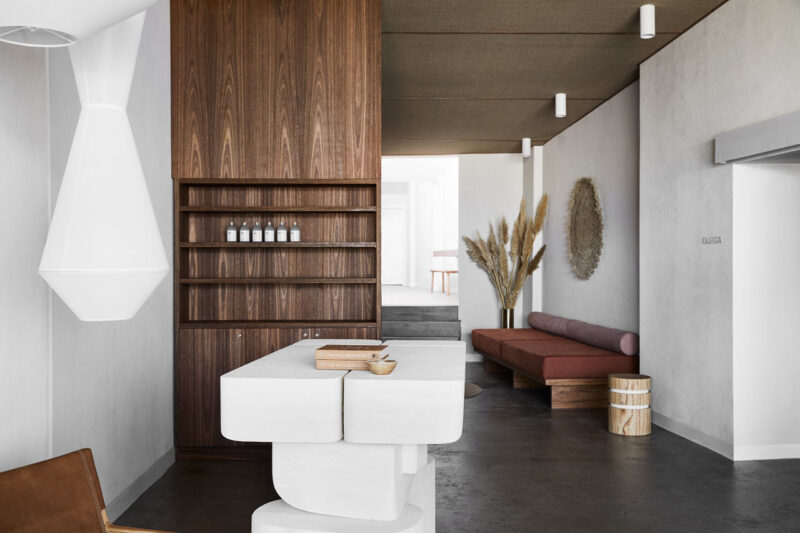 静心，墨尔本海湾Warrior One瑜伽工作室设计