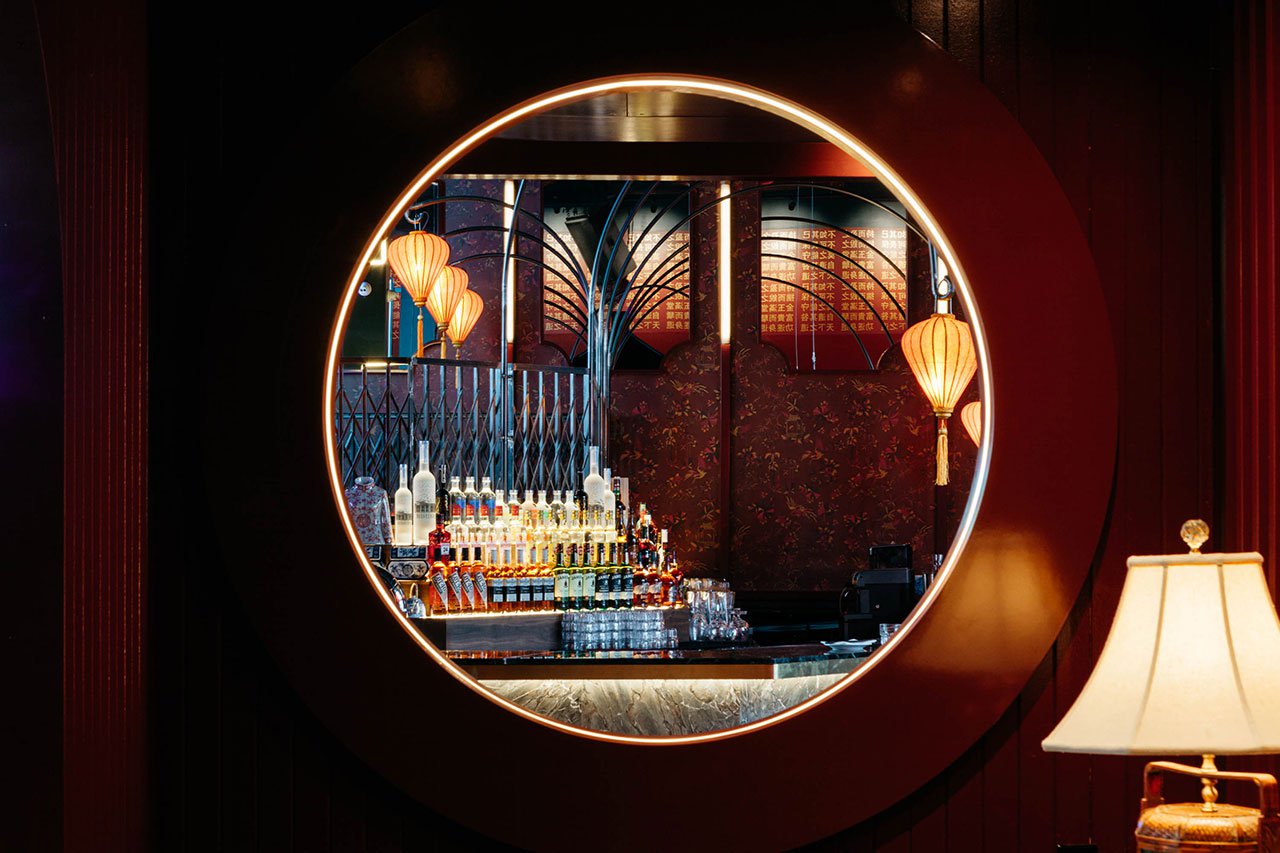 餐饮空间，怀旧港风，小酒馆设计，王家卫电影《花样年华》情调，Miss Wong