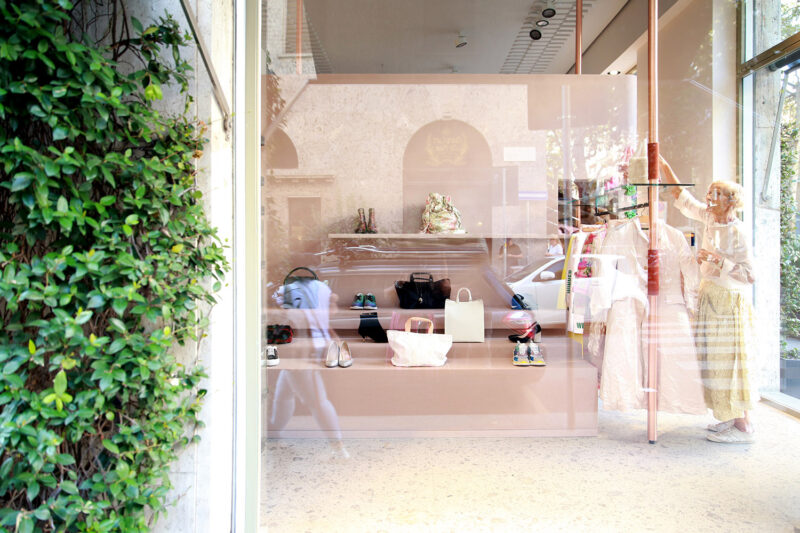 MARCANTE-TESTA | 米兰IMARIKA精品店设计