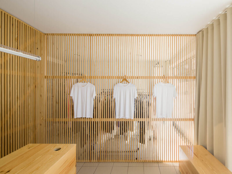 葡萄牙10平米 Lavandaria Ansião洗衣店设计