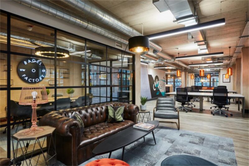 AIS | 英国Bagel Factory办公室设计