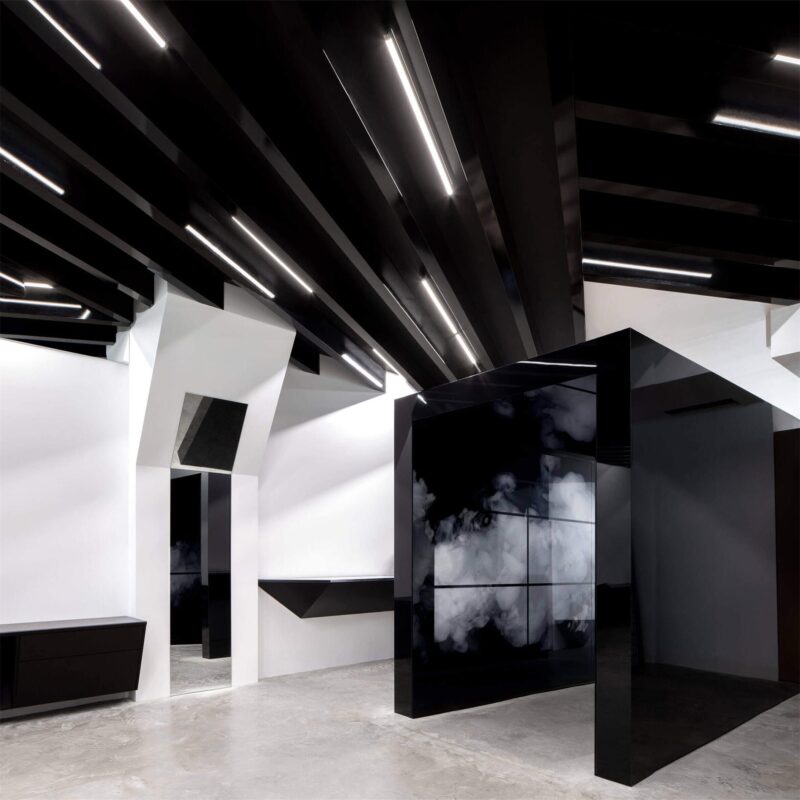 Jesse McGowan | 炫酷黑Bang Bang纹身工作室