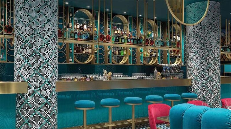 以圆形元素为主角，罗马LIÒN餐厅设计