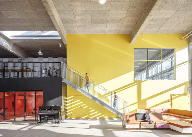 建筑改造之丹麦混凝土工厂改造高中校园