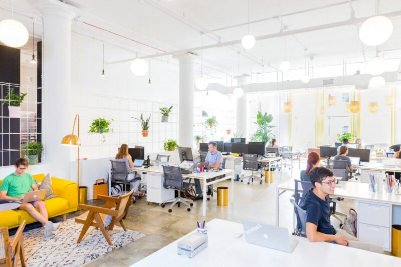 Float Studio | 纽约袜子品牌Bombas新办公室