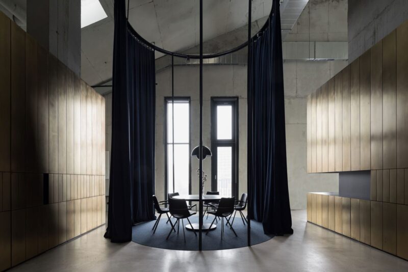 Alexander Volkov｜NV/9销售办事处