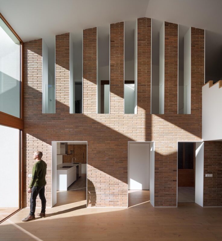 Hiha Studio | 西班牙 Jordi & Anna 住宅翻新