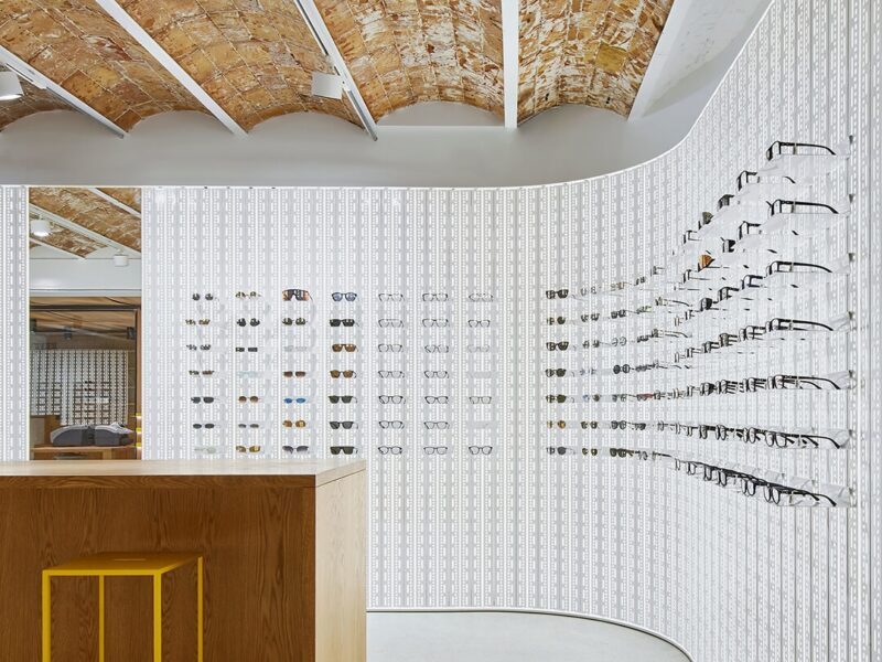 mykita眼镜在西班牙的第一家品牌店