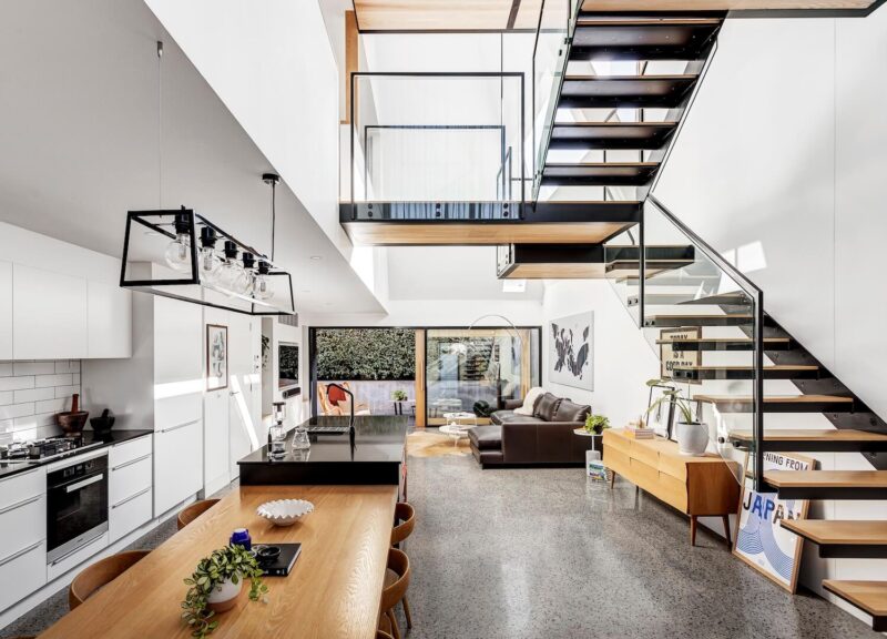 Andrew Maynard | 墨尔本简约阳光阁楼设计