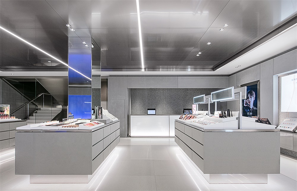 商业空间，成都，零售店设计，完美日记，PERFECT DIARY，美妆店设计，旗舰店设计，Betwin Space Design