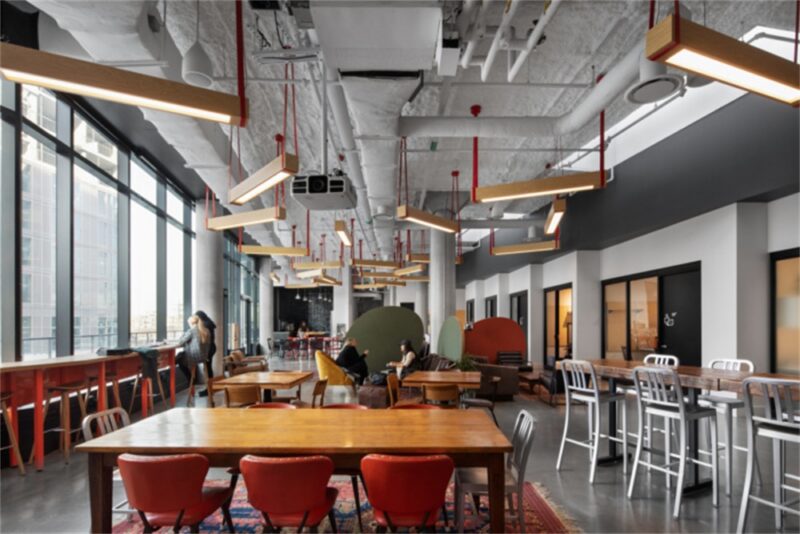 Quadrangle l 多伦多一家专注艺术的联合办公室