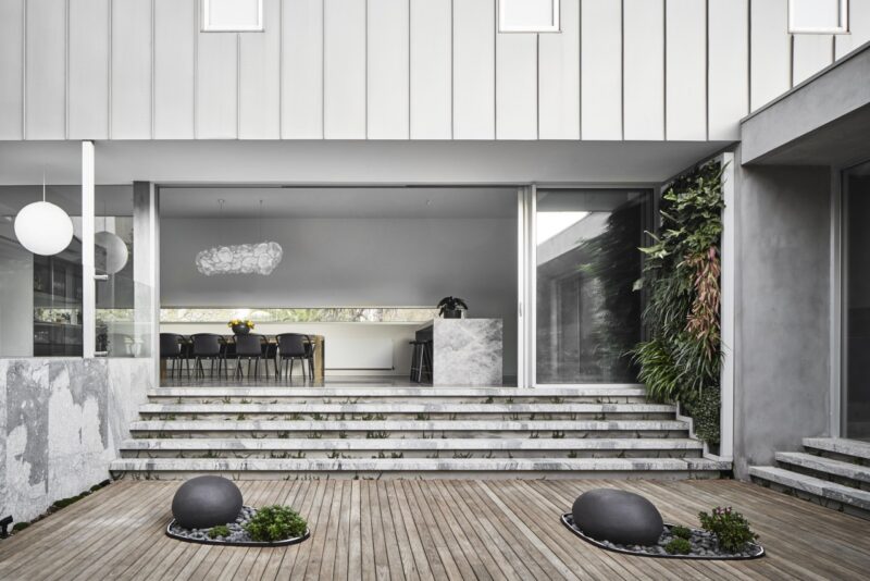 Coy Yiontis l 墨尔本St Vincents Place住宅