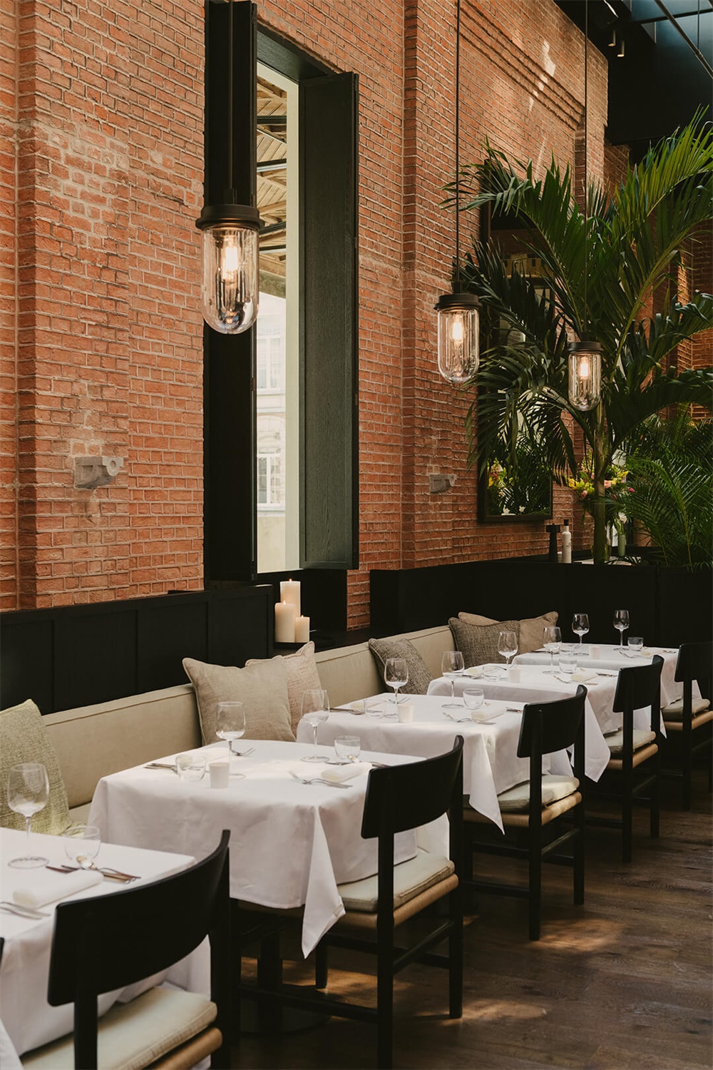 August酒店，比利时安特卫普，酒店设计，建筑改造，VVDA&WCA