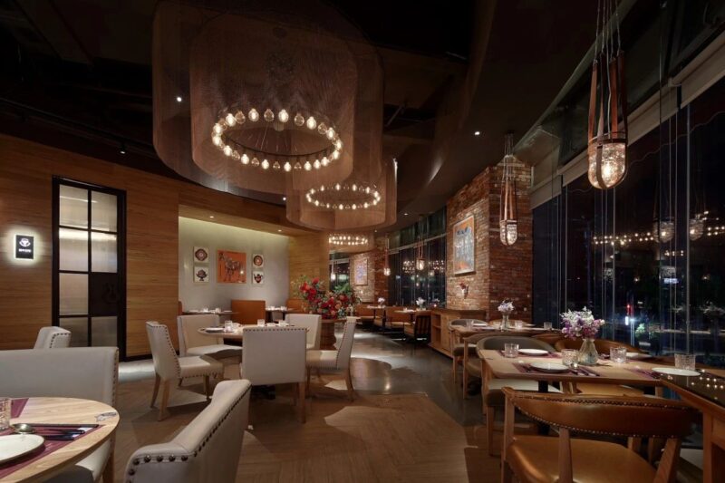 艺鼎设计 | 北欧小镇携手居酒屋打造都市生活聚会场
