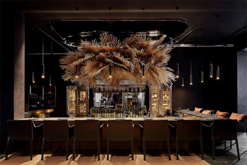 Studio 8 l 上海巧客餐厅与鸡尾酒吧设计