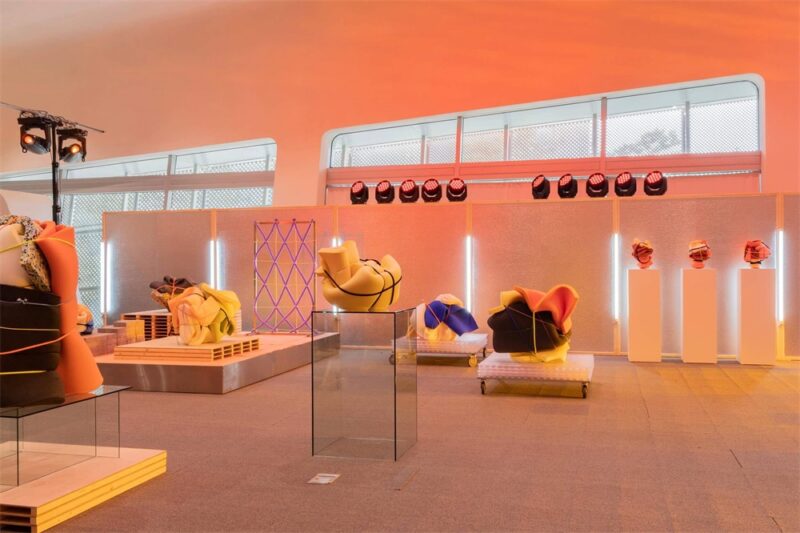 Studio Unravel | 首尔3CE彩妆品牌展