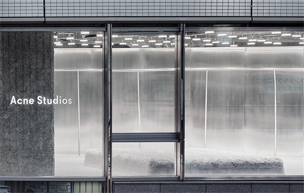商业空间，零售空间，零售店设计，品牌店设计，名古屋，Acne Studios，服装店设计