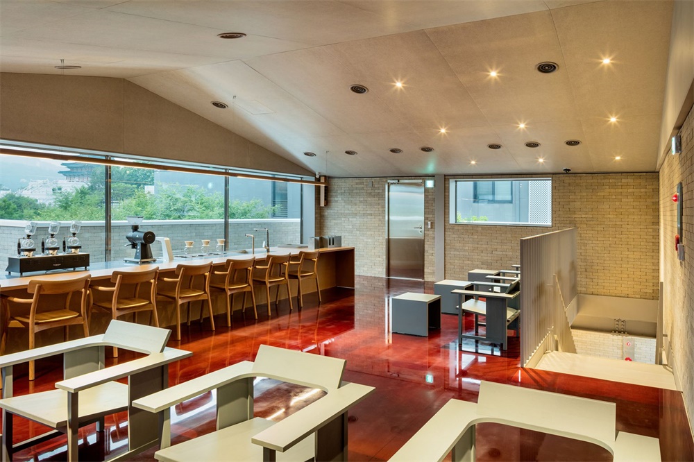 餐饮空间，首尔，咖啡厅设计，Samcheongdong，蓝瓶咖啡，Blue Bottle Coffee