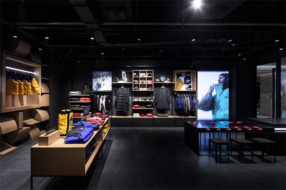商业空间，户外运动店设计，体验店设计，北面，The North Face BaseCamp，协调亚洲