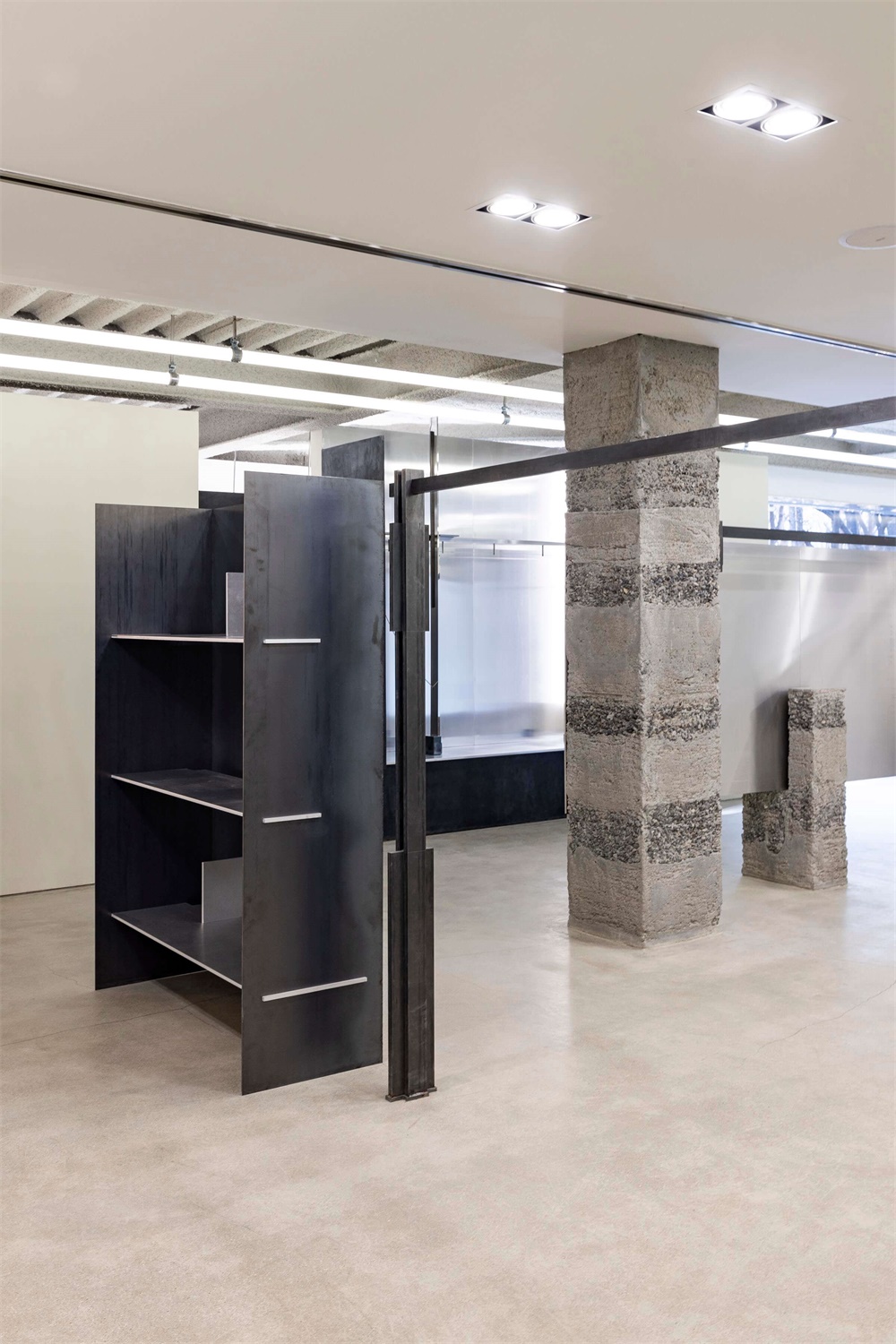 Creative Studio Unravel，商业空间，韩国设计团队，首尔，服装店设计，品牌店设计，零售店设计，商业零售，Andersson Bell